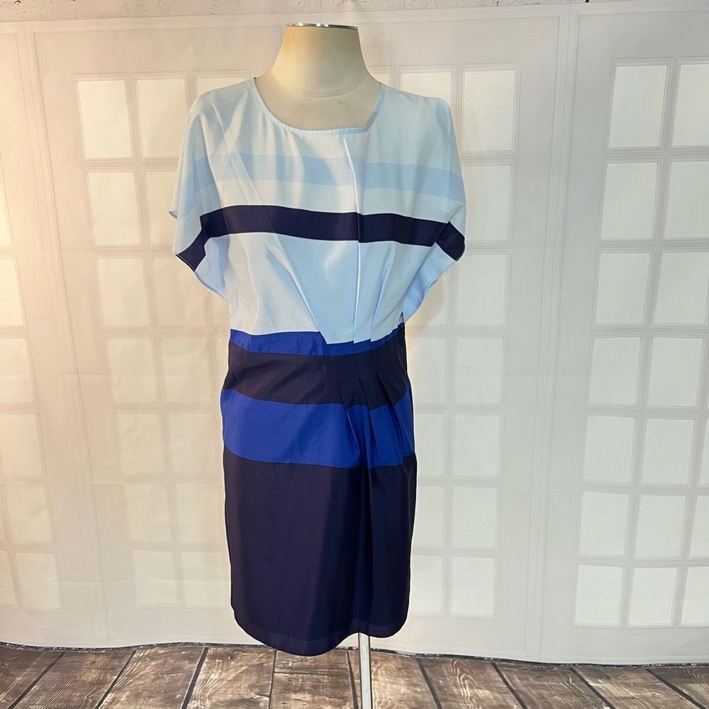 🔥5 for$25🔥 Forenza blue short sleeve lightweight sheath dress size XS
